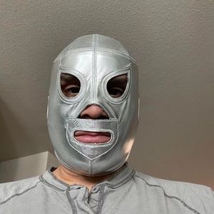 Meet your Posher, Noye